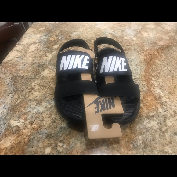 Nike new tanjun sandal shoes size 8 women’s - Picture 4 of 6